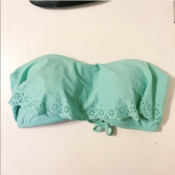 Strapless Bikini Top