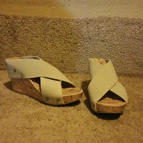Xoxo Sandals