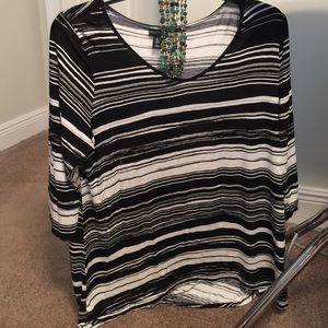 1x Willie Smith Super Soft Black Striped 3/4 Shirt