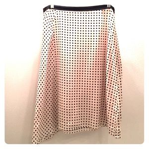 Banana Republic light pink polka dot skirt