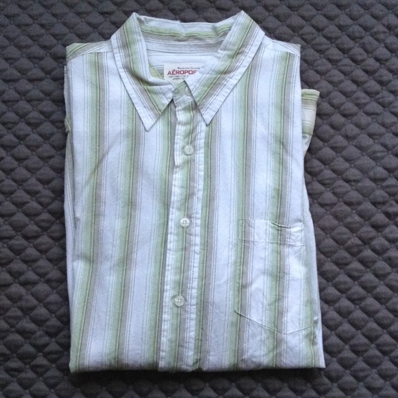 Men's green striped collar shirt
