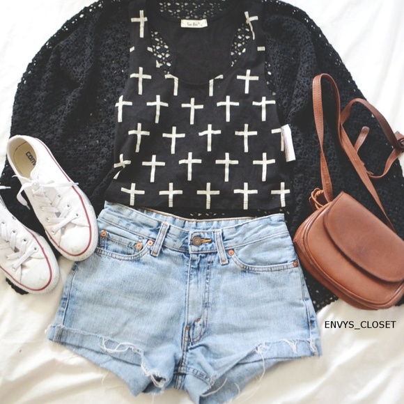 cross crop top
