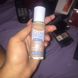 rimmel london matte foundation