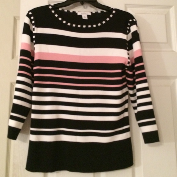 Black, white and pink top. Size M