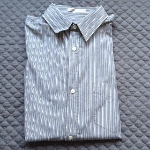 Men's gray striped collared shirt