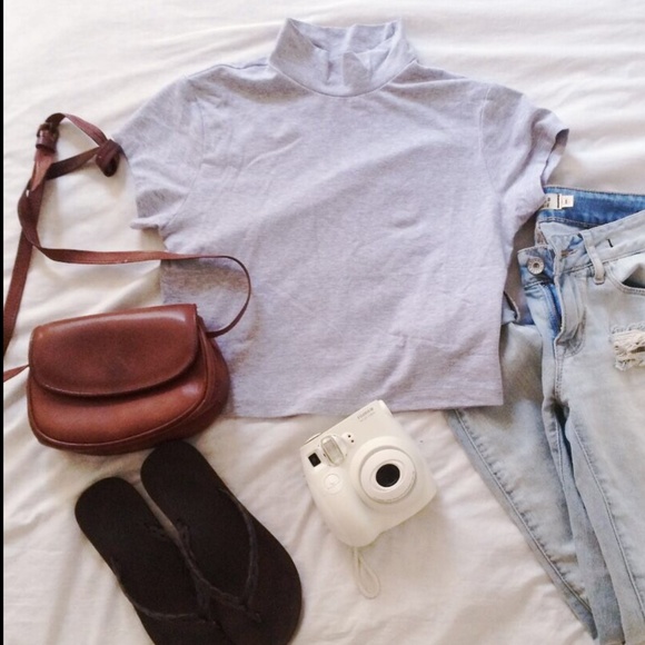 gray turtleneck crop top