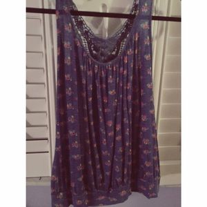 Floral laced tank top