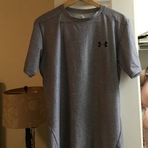 Men's Heat gear under armor tee (Bundles available