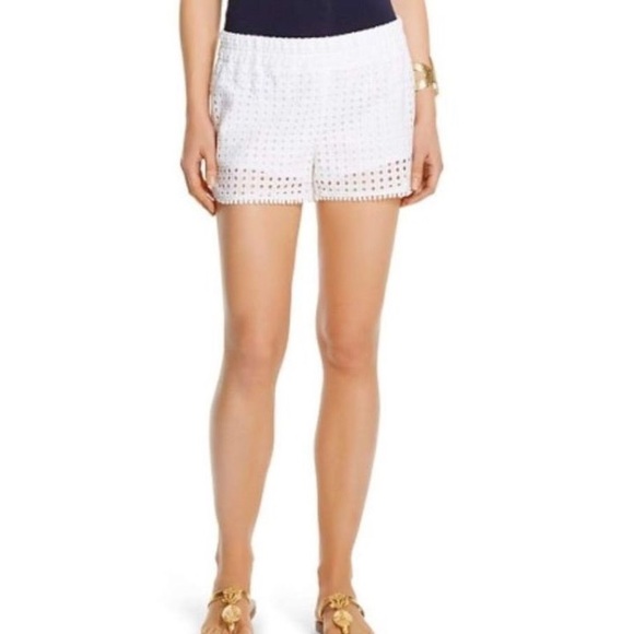 Lilly Pulitzer white shorts🎀
