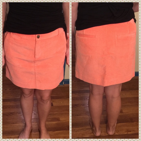 NWT: Gap Corduroy Skirt