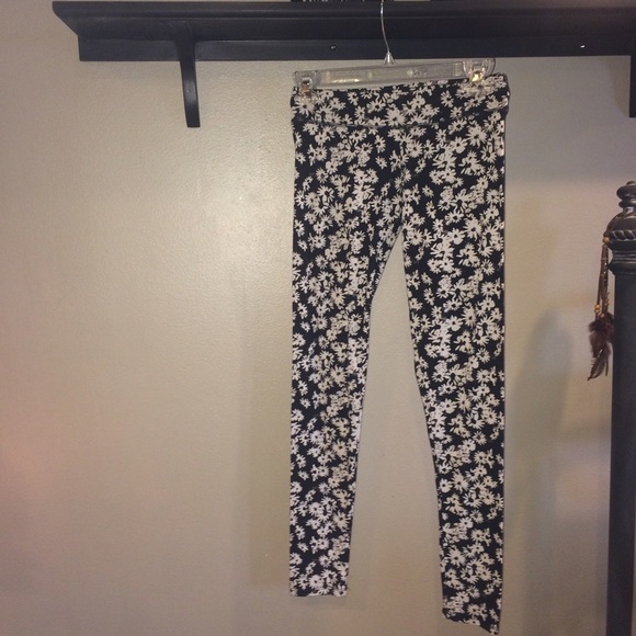Garage Floral Leggings