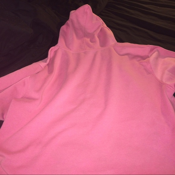 Trading - Picture 2 of 2