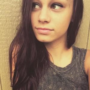 Meet your Posher, Katelyn