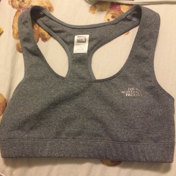 northface sports bra