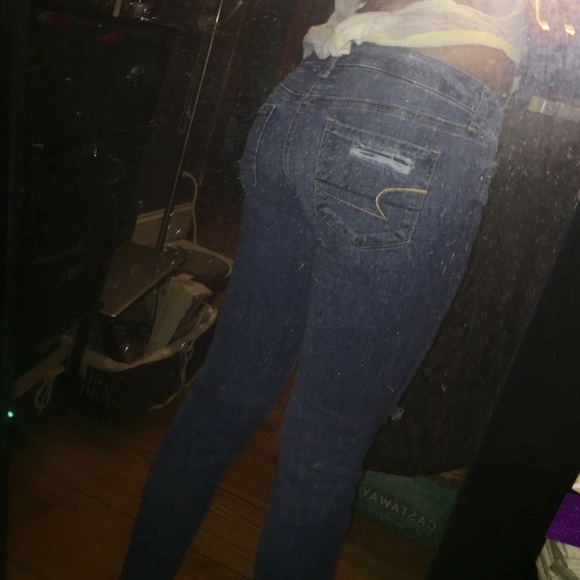 AEO destroyed jeggings