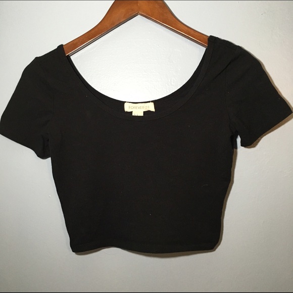Forever 21 Tops - Black Crop Top