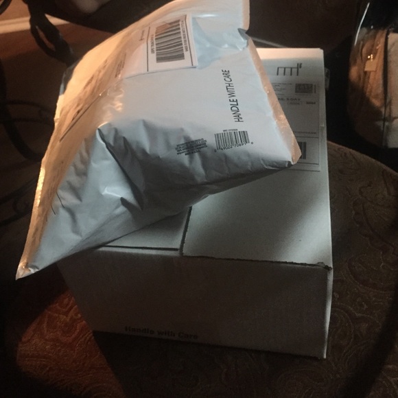 Shipments should be out tomorrow or monday! - Picture 1 of 1