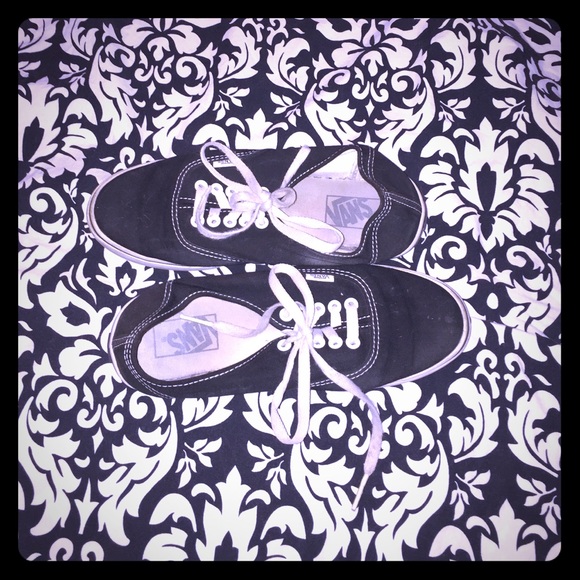 Black vans