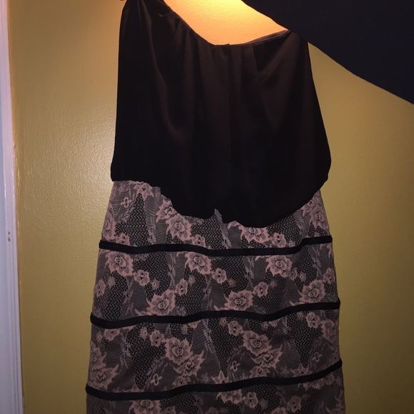 Strapless dress
