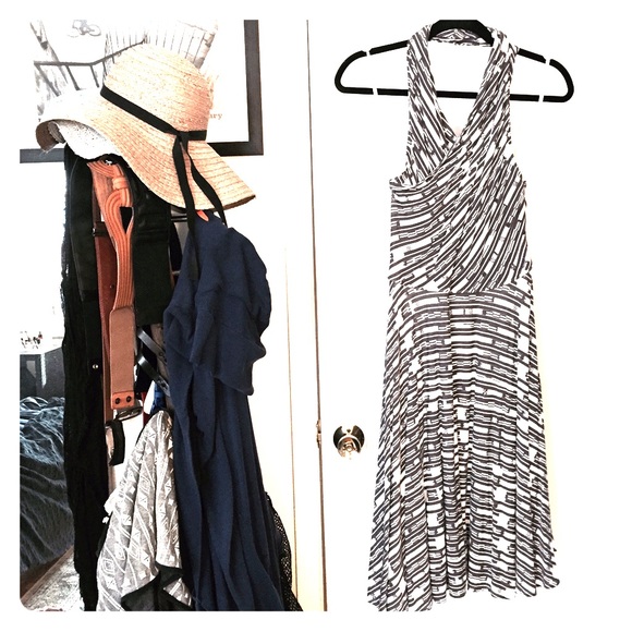 CLOSET CLOSING TOMORROW Viva Vena! dress - Picture 2 of 5