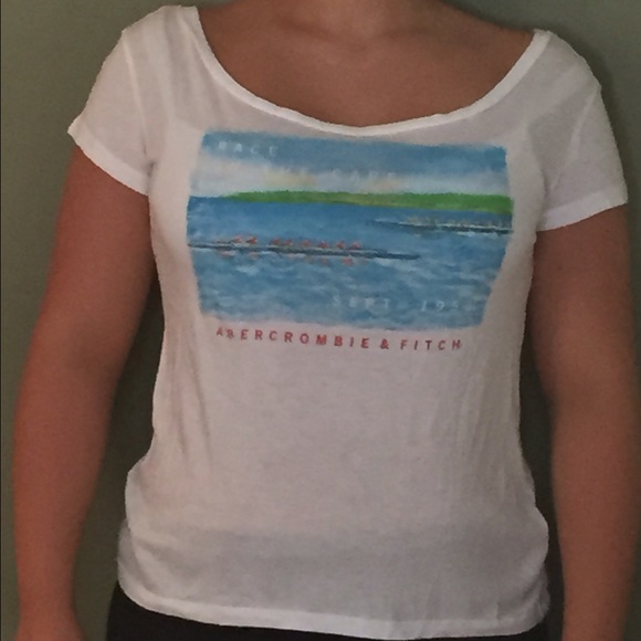 Abercrombie & Fitch tee