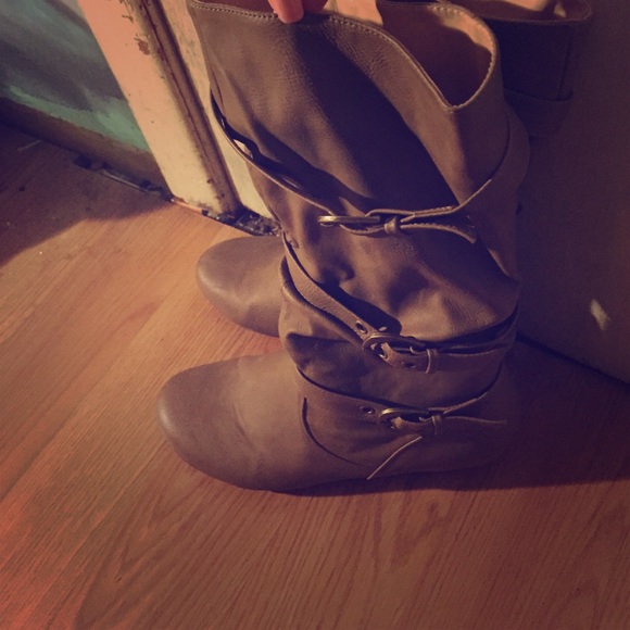 Leather boots