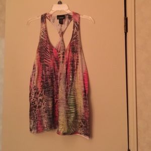 Razor back light weight tank