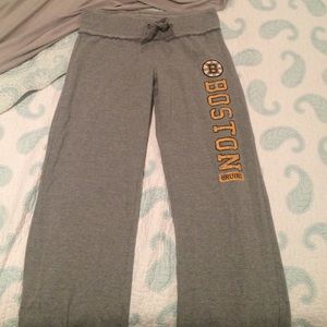 Boston Bruins sweatpants