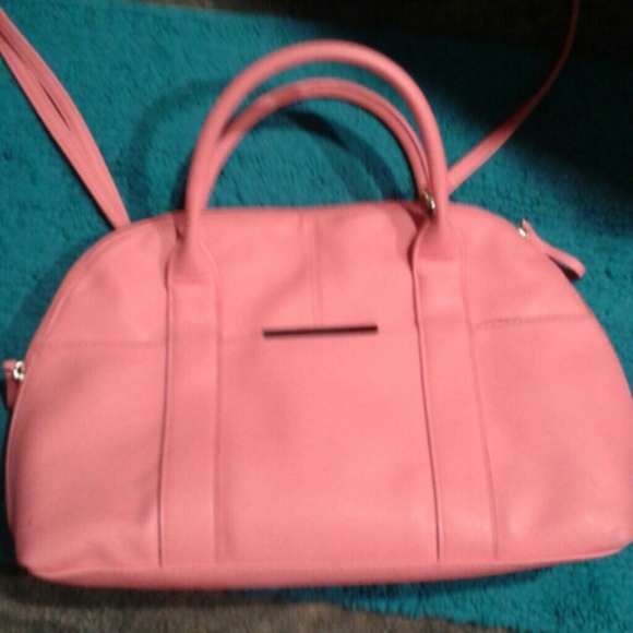 Large coral purse (more pink then picture shows) - Picture 1 of 3