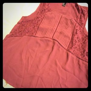Sleeveless blouse