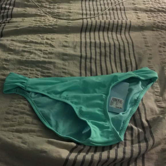 Light green bikini bottoms - Picture 1 of 1