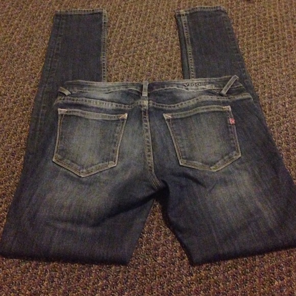 Distressed Vigoss Skinny Jeans