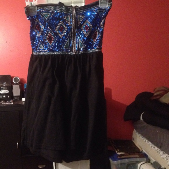 Rue 21 top