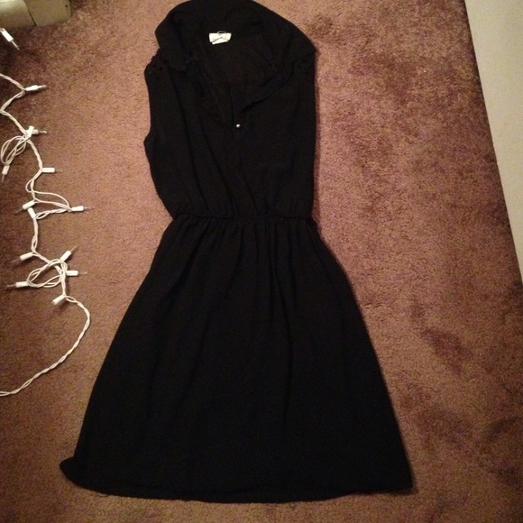 Black dress