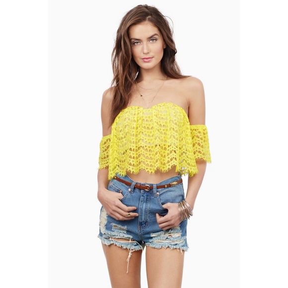 Tops - Yellow Lace Off The Shoulder Top *NEW*