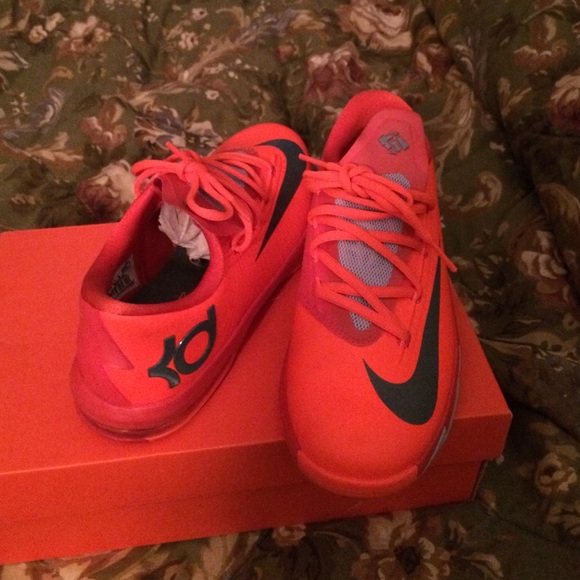 KD VI (GS) sneakers - Picture 3 of 4