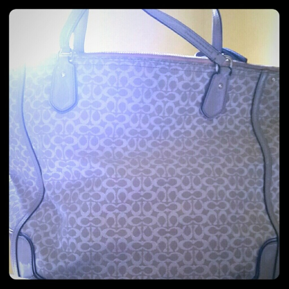 Coach bag - Picture 1 of 3
