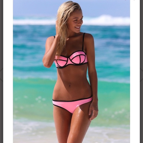 Candy Pink triangl bikini!!