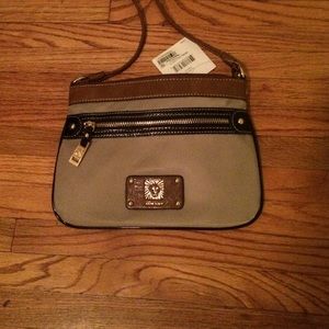 Small cross body bag 😊