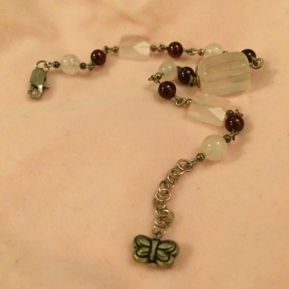 NWOT Handmade Rose Quartz Beaded Butterfly Anklet