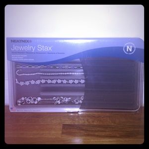 Jewelry stax for necklaces
