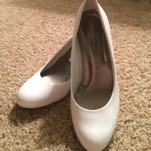 White Pumps