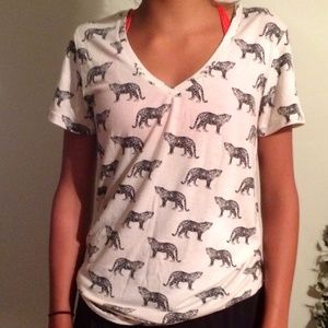 SUPER SOFT Leopard pattern shirt