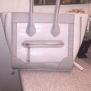 Satchel handbag