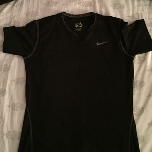 NIKE PRO black tshirt