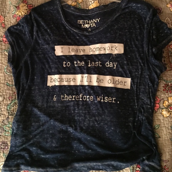 BETHANY MOTA CROPPED TOP - Picture 2 of 2