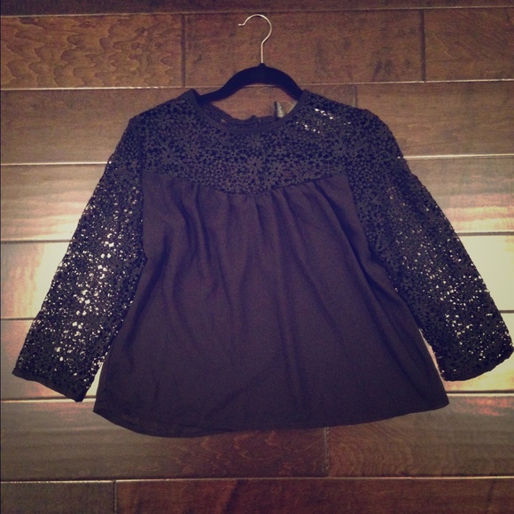 NEW black crochet sleeves top