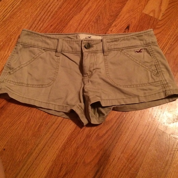 Beige shorts