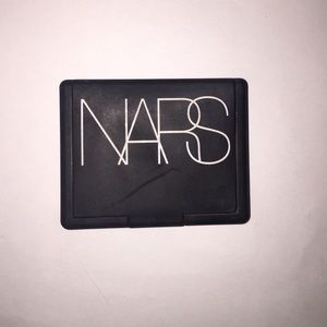 Nars satellite of love