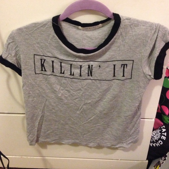KILLIN' IT top